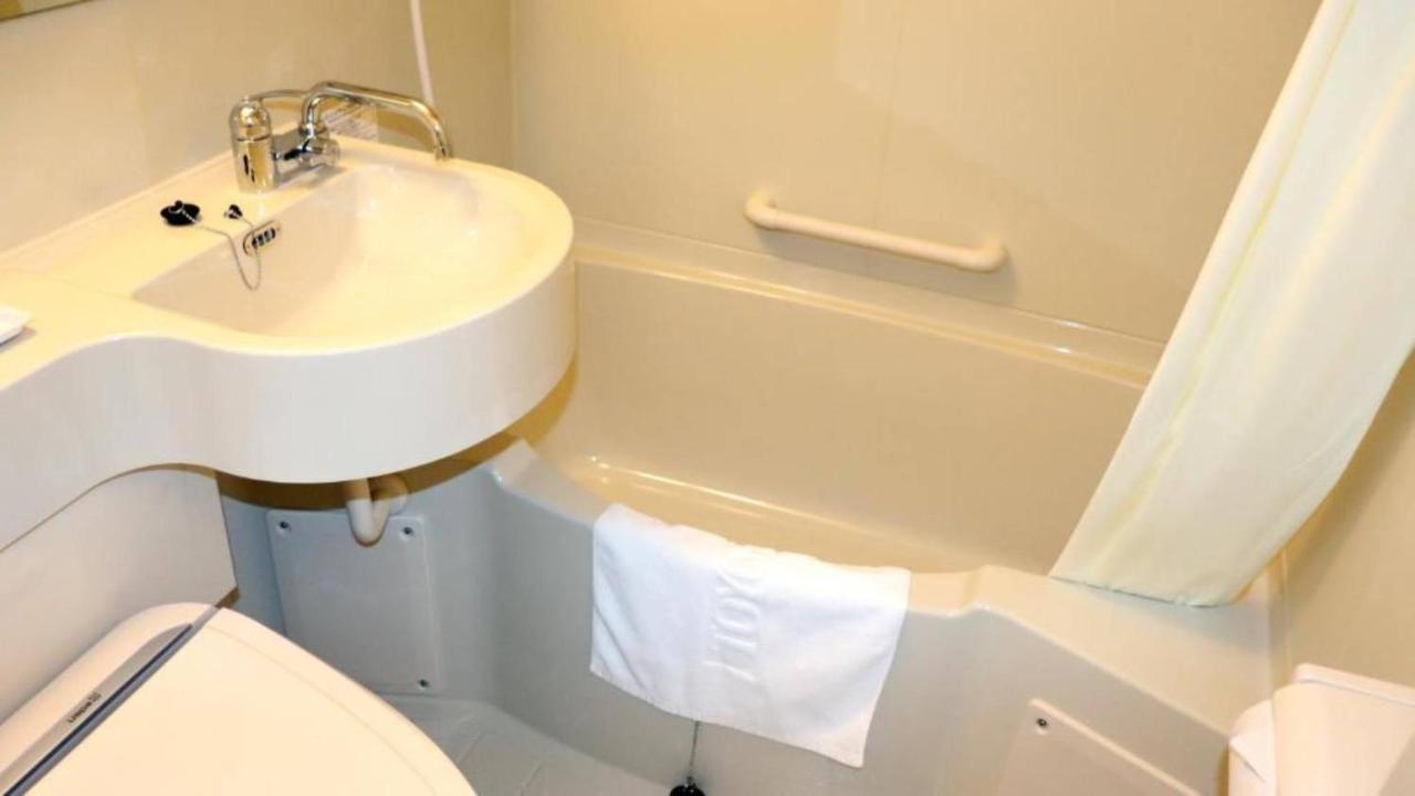 Toyoko Inn Osaka Kadoma-Shi Ekimae Moriguchi Exteriör bild